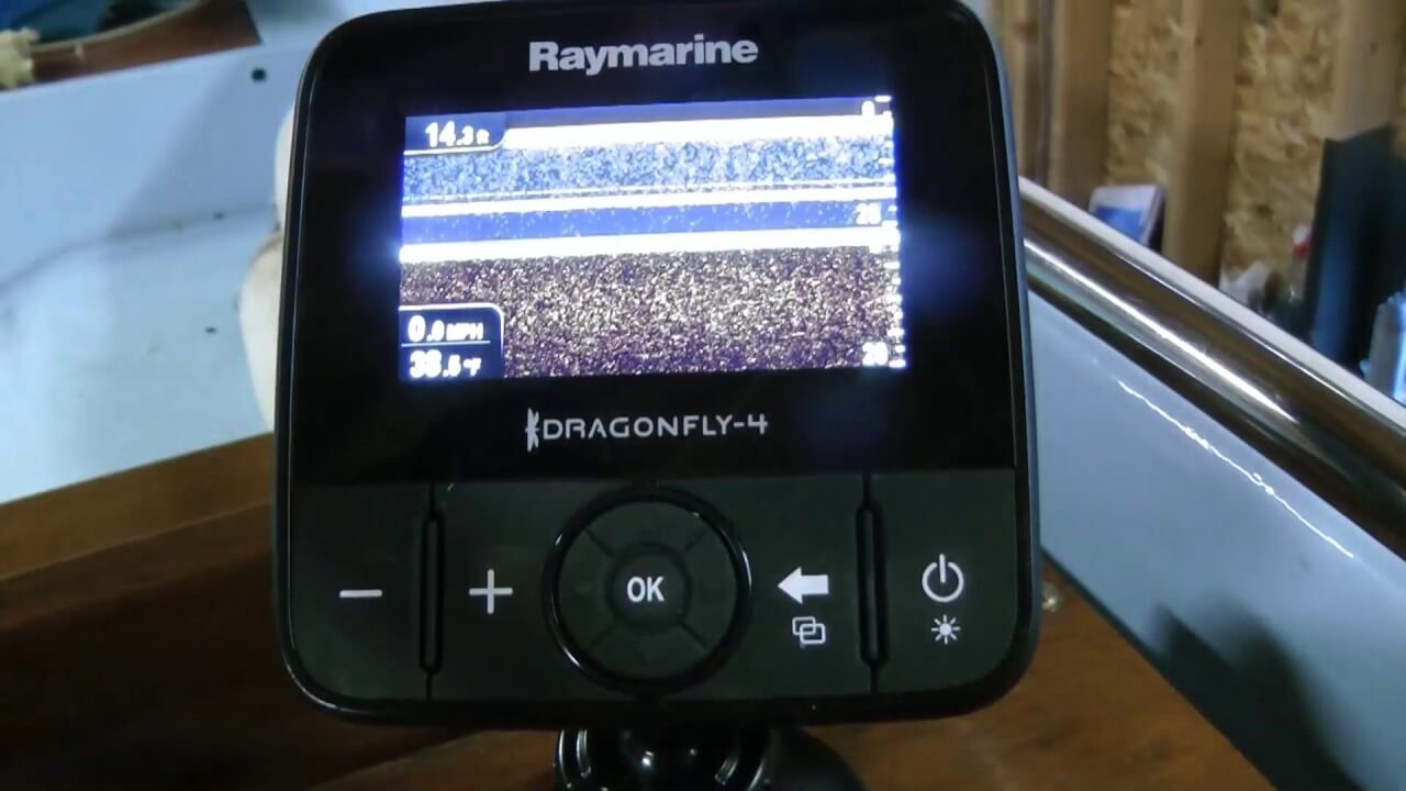 Raymarine Dragonfly PRO Series Complete Review PRO 4, 5 and 7 Fish