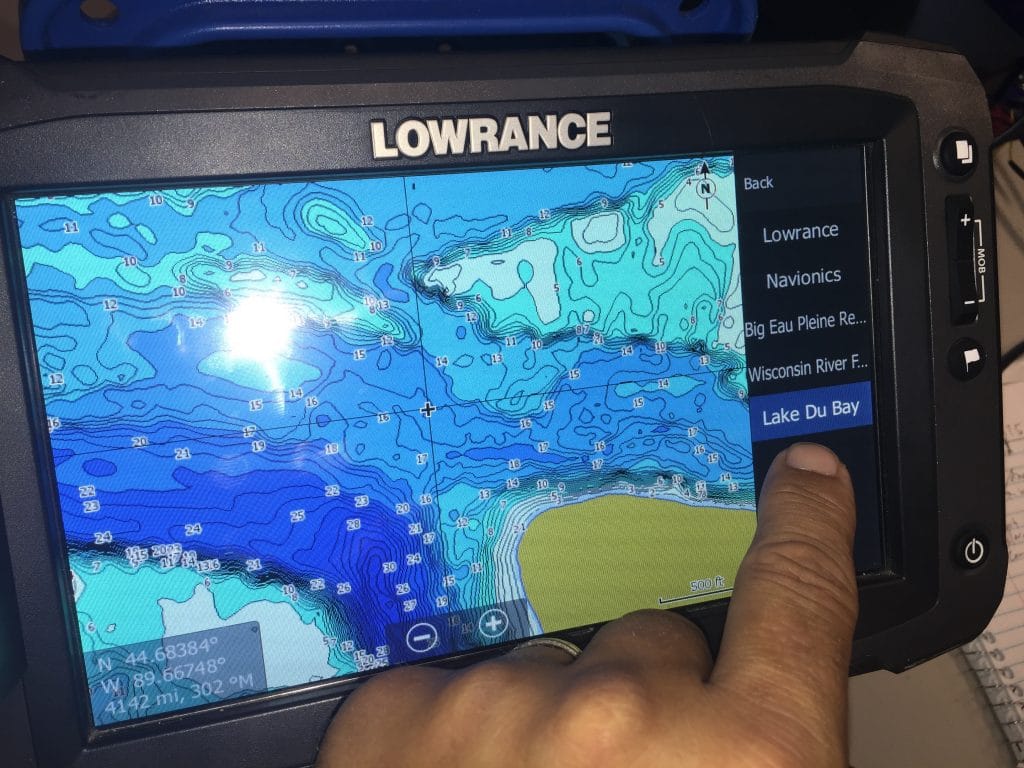 lowrance map review